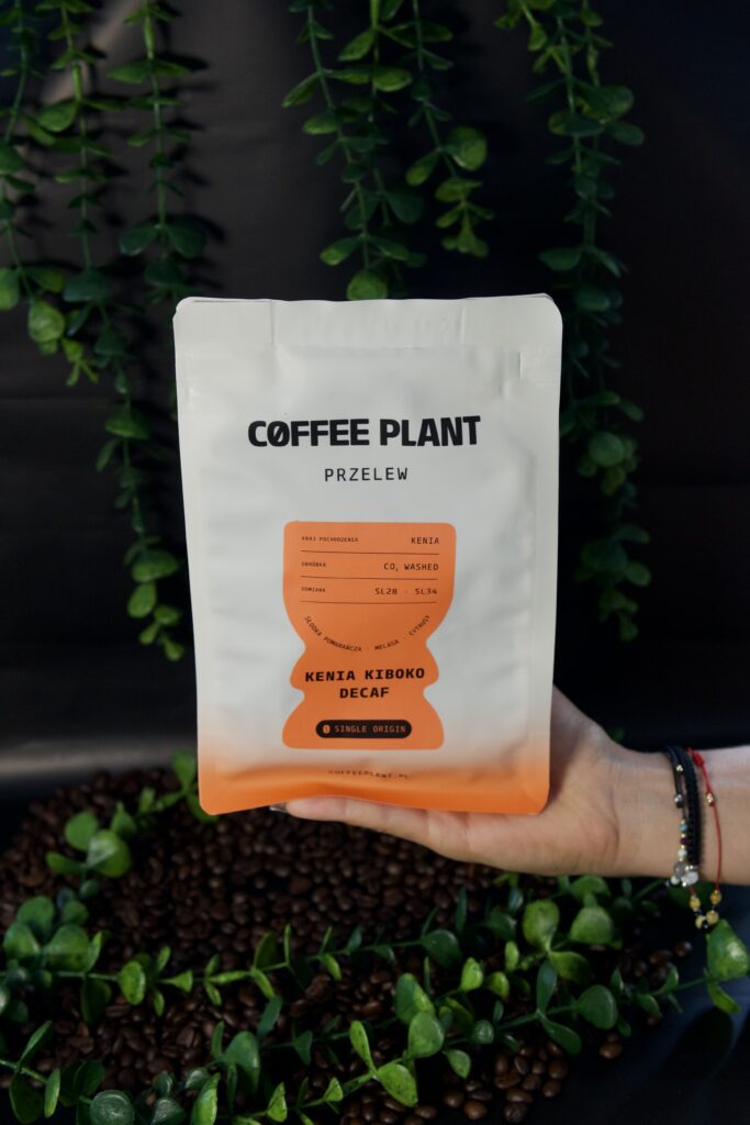 alt=coffe plant kenia 250g